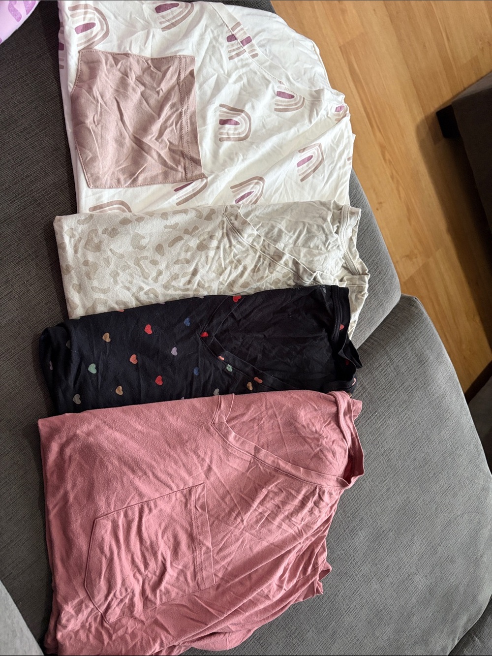 Kyte BABY Womens V Necks